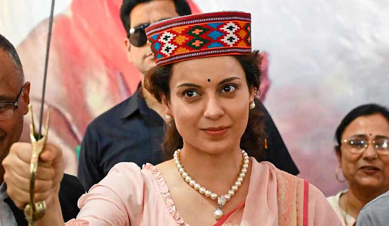 कंगना रणौत यांची खासदारकी धोक्यात?
