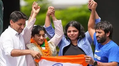 विनेश पुन्हा मैदान गाजवणार?