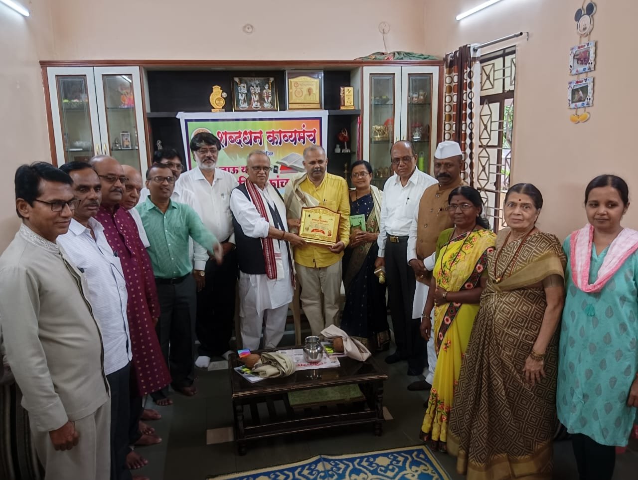 नि:स्पृह पत्रकाराचा हृद्य सन्मान!