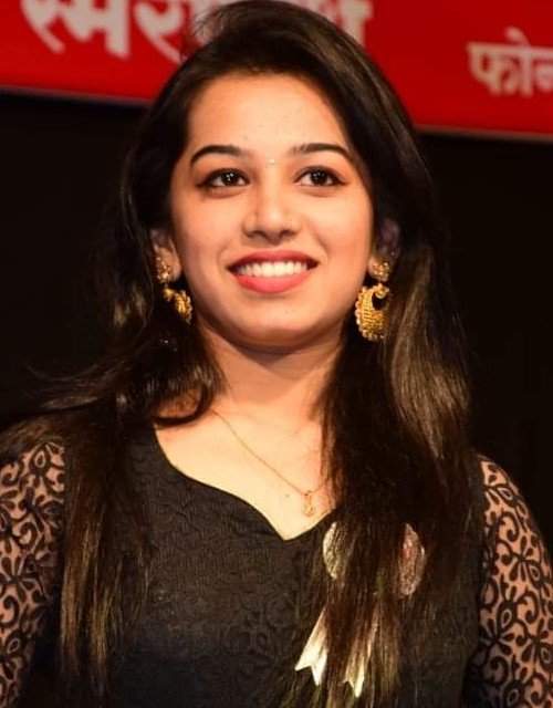 श्रुती उबाळेला शासनाचा अभिनयातील पदार्पण पुरस्कार