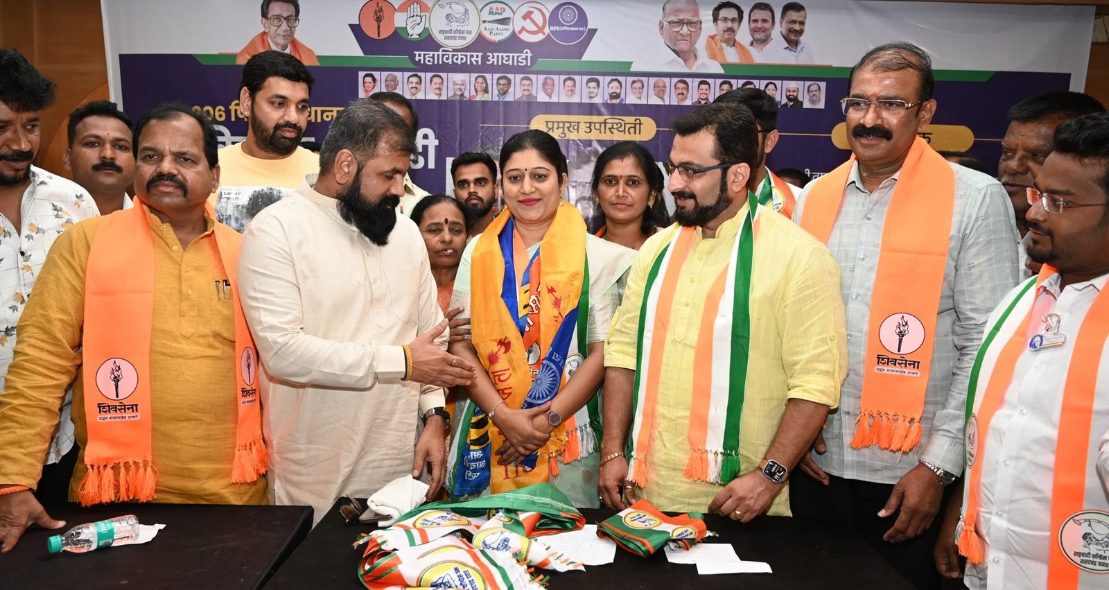 पिंपरी चिंचवडच्या आमदारांनी महापालिकेला भ्रष्टाचाराचे कुरण केले!