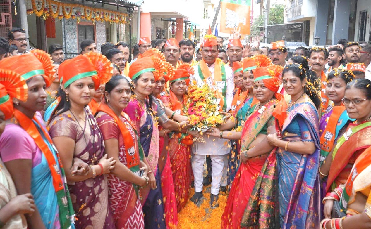 महायुतीचे उमेदवार शंकर जगताप यांच्या समर्थनार्थ रहाटणीतील ग्रामस्थांची ‘वज्रमुठ’!