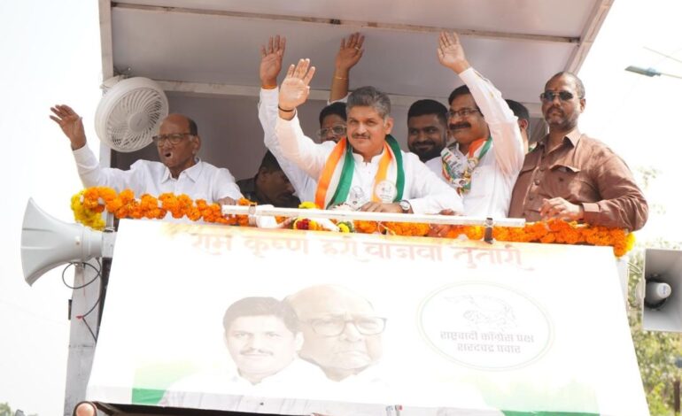 चिंचवडमध्ये २० वर्षानंतर शरद पवार यांचा रोड शो, कलाटेंसाठी प्रचारात