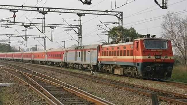 मराठी साहित्य संमेलनासाठी पुणे ते दिल्ली विशेष रेल्वे!