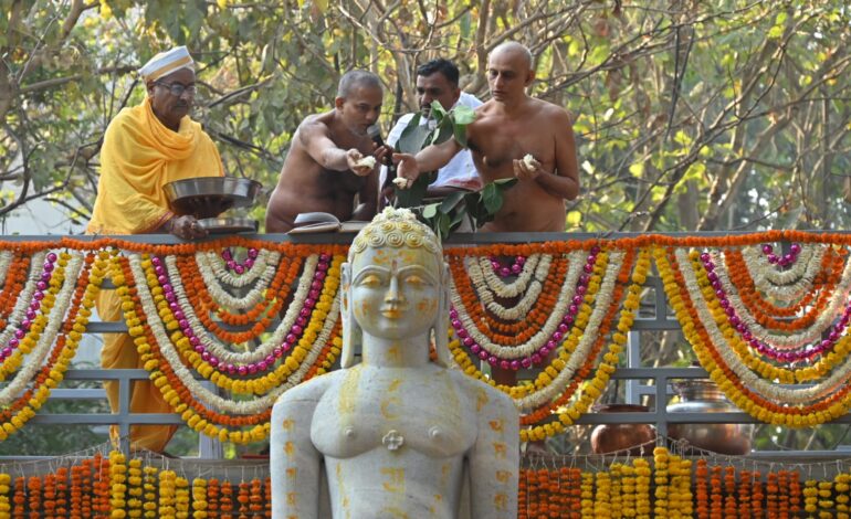 अमूल्य जीवन मूल्यवान करूया
