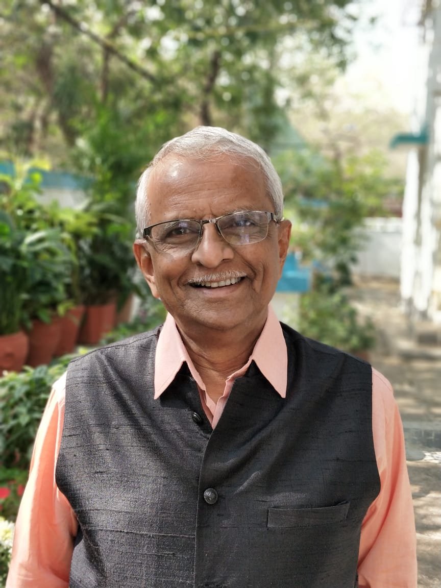 ‘रानडे’चे माजी विभागप्रमुख डॅा. किरण ठाकूर यांचे निधन