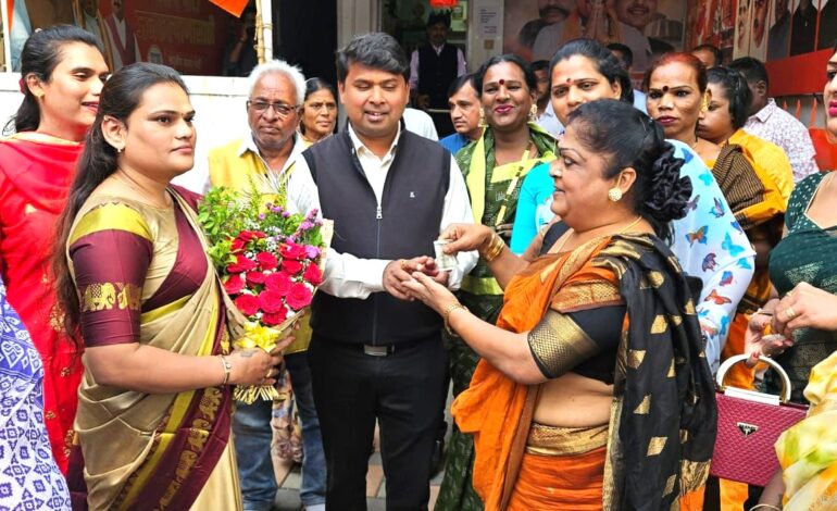 तृतीयपंथींच्या कल्याणाचा प्रश्न विधिमंडळात मांडल्याबद्दल आमदार गोरखे यांचा सत्कार