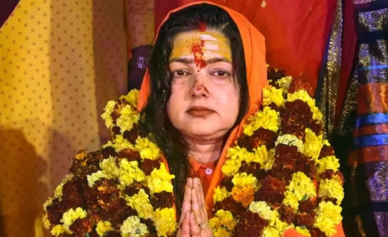 ममताने का निवडला किन्नर आखाडा?