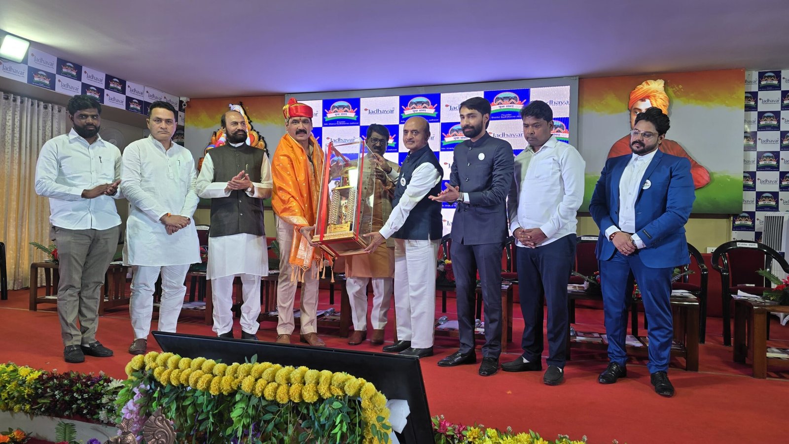 युवा संसदला मिळाला उत्तम प्रतिसाद