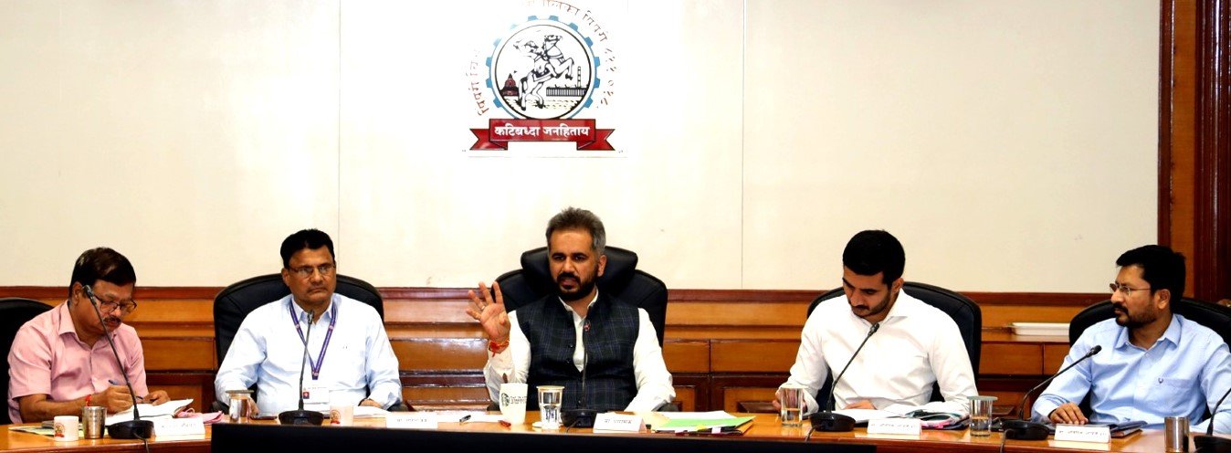 स्थायी समितीच्या बैठकीत विविध विकास कामांना मान्यता