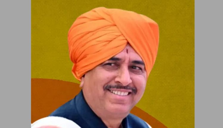 नामदेव महाराज शास्त्री यांचे कीर्तन रद्द