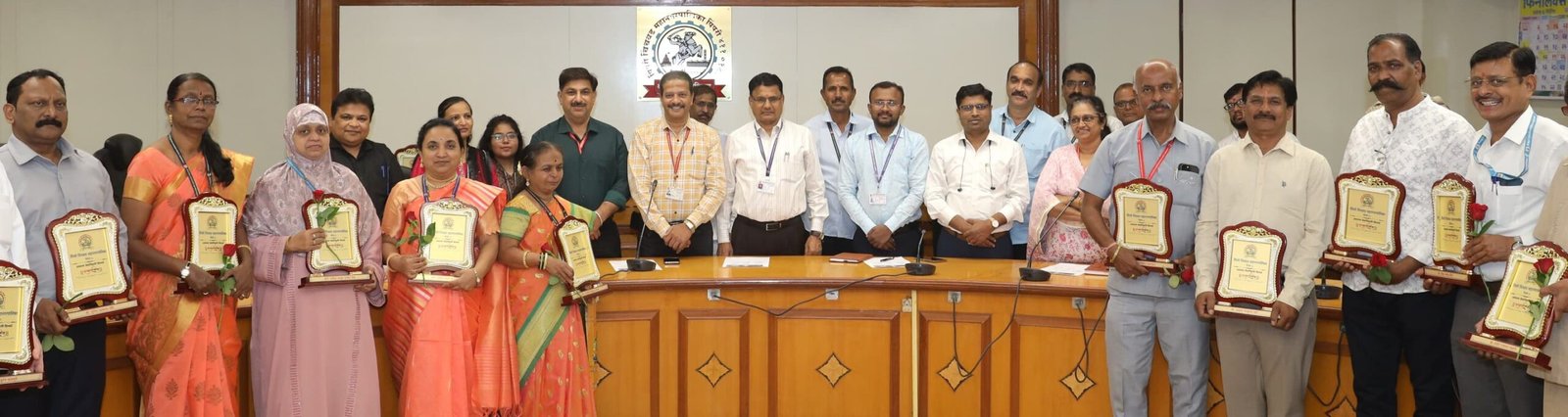 महानगरपालिकेच्या लेखाधिका-यांसह एकूण १३ जण सेवानिवृत्त!