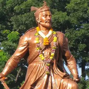 “संगमेश्वर येथे छत्रपती संभाजी महाराजांचं भव्य स्मारक उभारणार”: अजित पवार