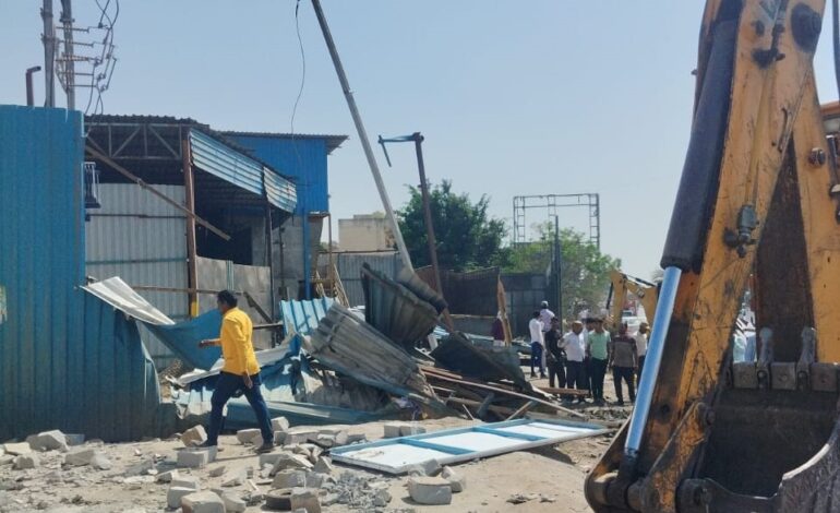 तीन दिवसात ९०४ अनधिकृत बांधकामांवर कारवाई!