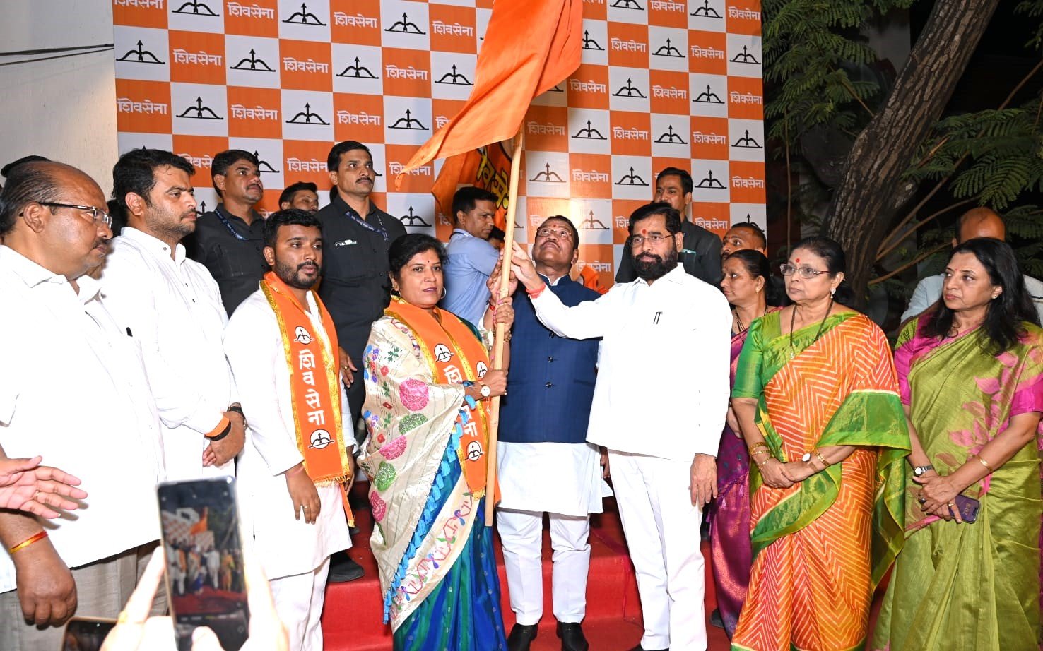 अखेर सुलभा उबाळे यांचा शिंदेंच्या शिवसेनेत प्रवेश!