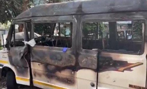 हिंजवडी ट्रॅव्हल बसला आग, चार कर्मचाऱ्यांचा होरपळून मृत्यू!