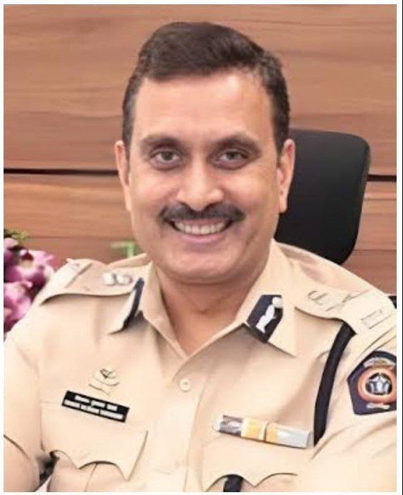 पोलीस आयुक्तांनी जारी केला विशेष मोबाईल क्रमांक!