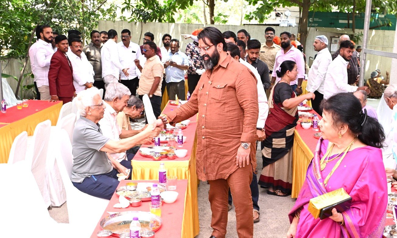अनाथालय, वृद्धाश्रमात मिळाला ‘आपुलकीचा अक्षय गोडवा’!