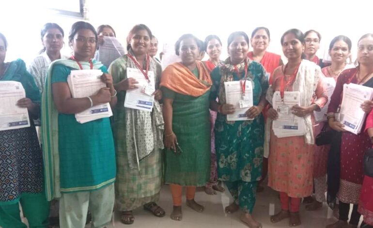 महानगरपालिकेच्या मालमत्ता कर बिलांचे बचत गटांच्या महिलांकडून वाटप सुरू!