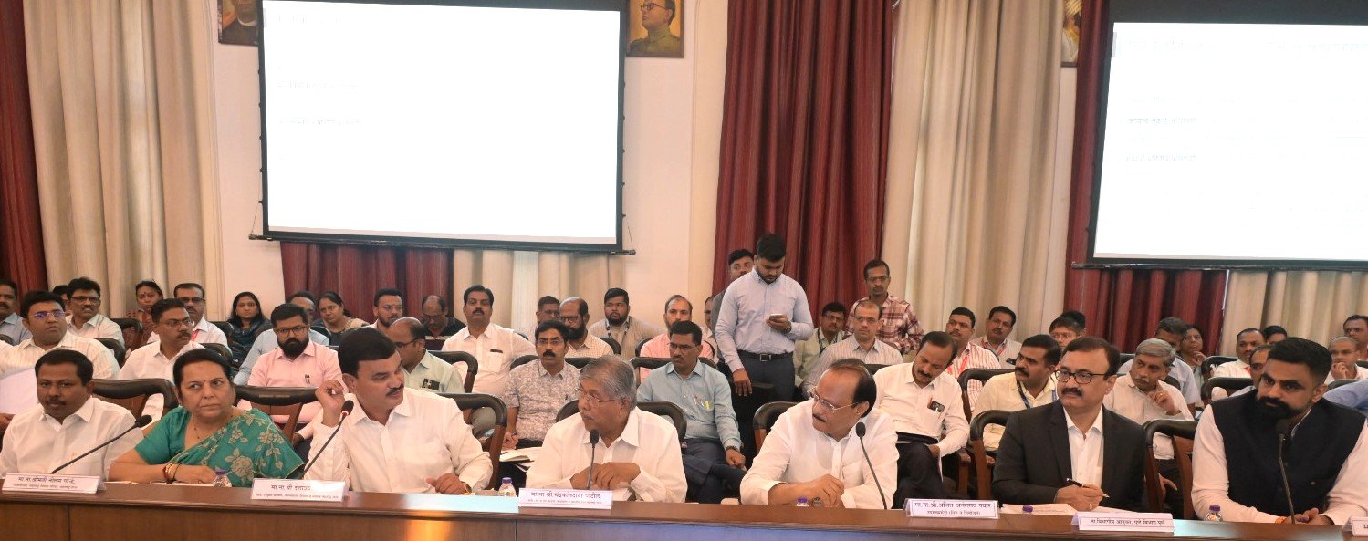 पाणंदरस्ते, शिवरस्ते खुले करण्याबाबत कालबद्ध कार्यक्रम राबवविणार : पालकमंत्री अजित पवार