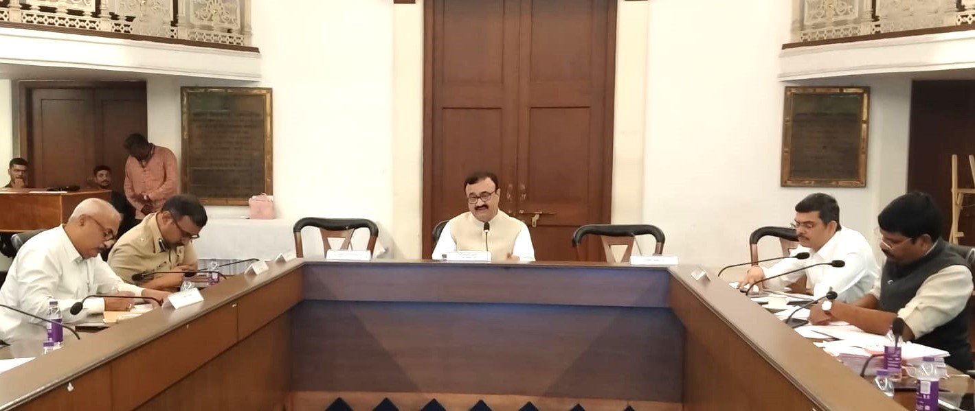 स्वच्छ, हरित व सुरक्षित वारीसाठी सूक्ष्म नियोजन करा: डॉ. चंद्रकांत पुलकुंडवार