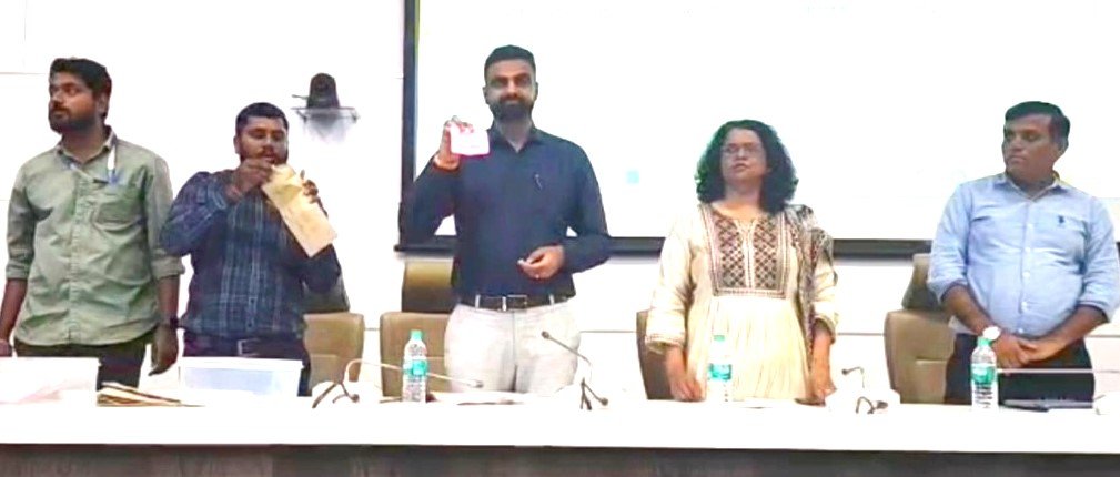 जिल्ह्यासाठी 115 आधार नोंदणी संच मंजूर!