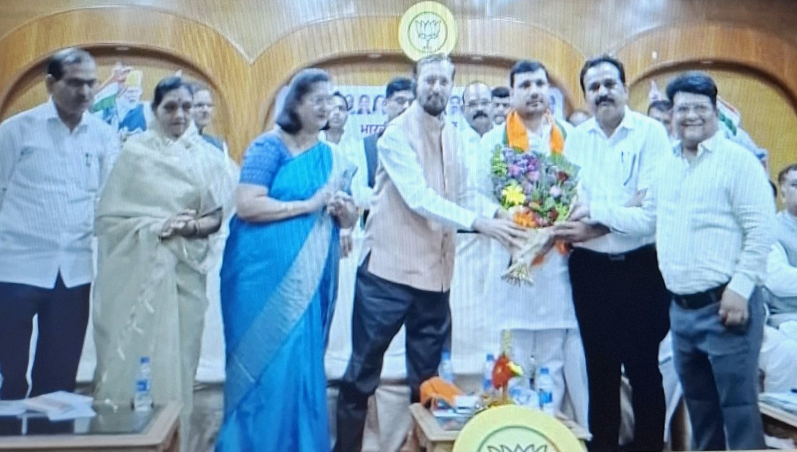 पंतप्रधान मोदीच्या कार्यकाळात भारताची अर्थव्यवस्था वेगाने वाढली :प्रकाश जावडेकर