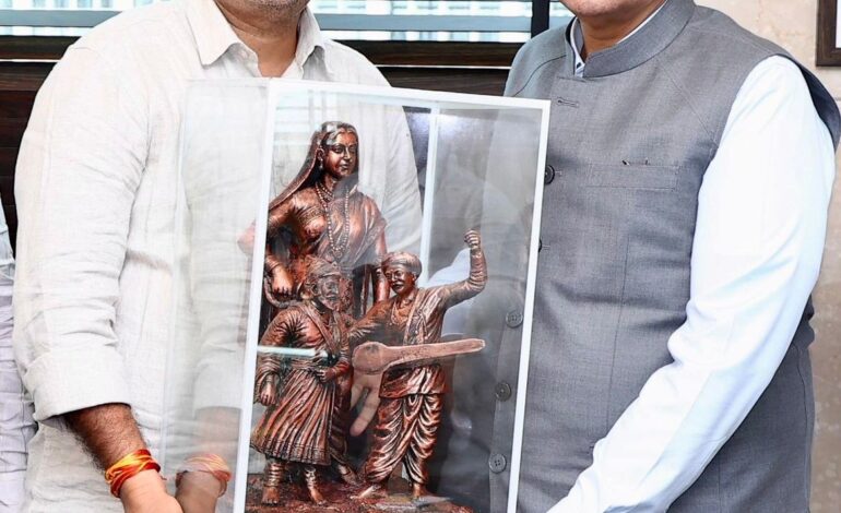 पिपंरी चिंचवड शहराचे नाव “जिजाऊ नगर” करा : महेश बारणे