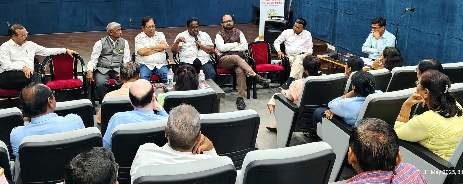 मराठा समाजासाठी आचारसंहिता घालून घेणे आवश्यक!