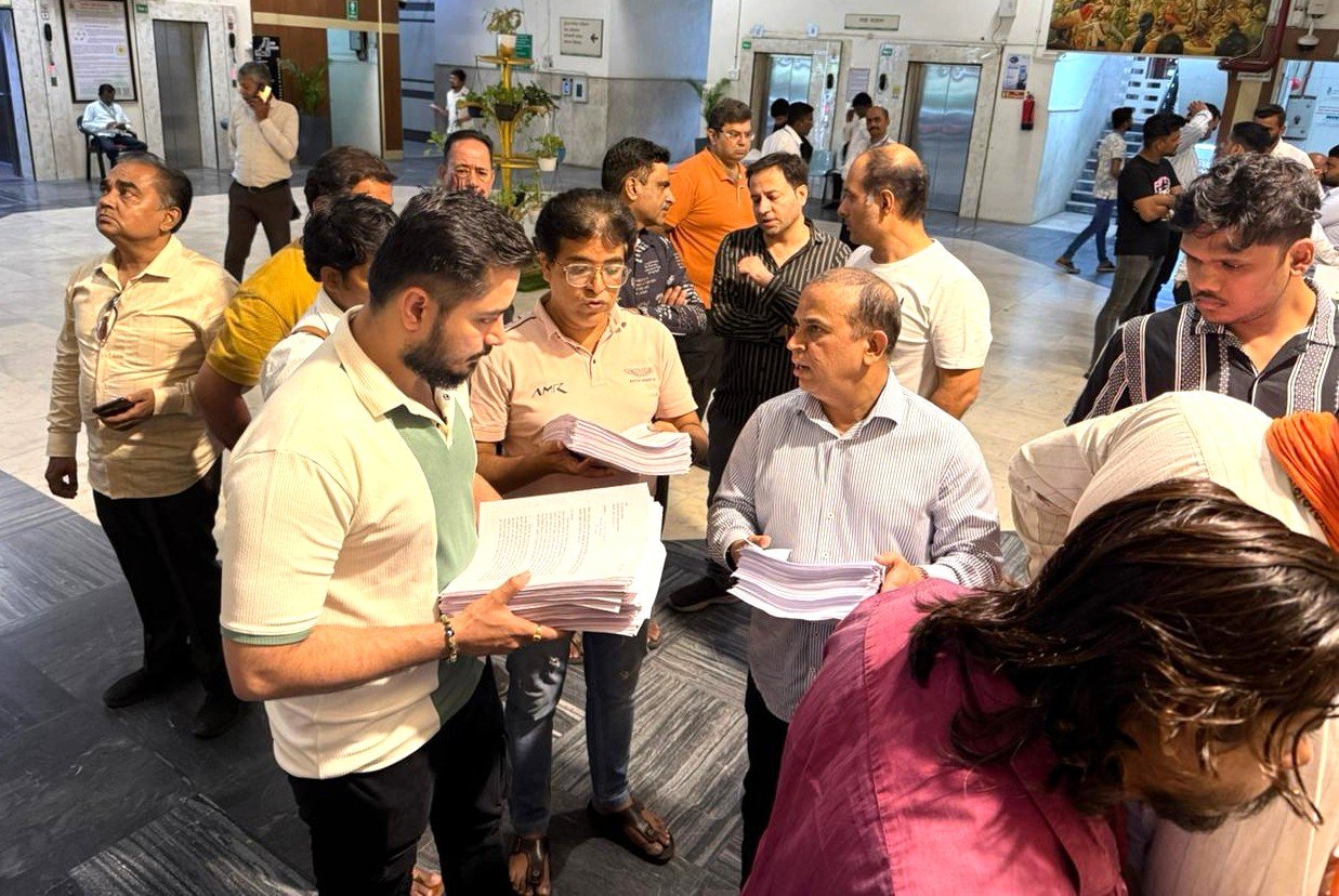 पिंपरी कॅम्प मधील रस्ते रुंदीकरणास पिंपरी मर्चंट फेडरेशनचा तीव्र विरोध!