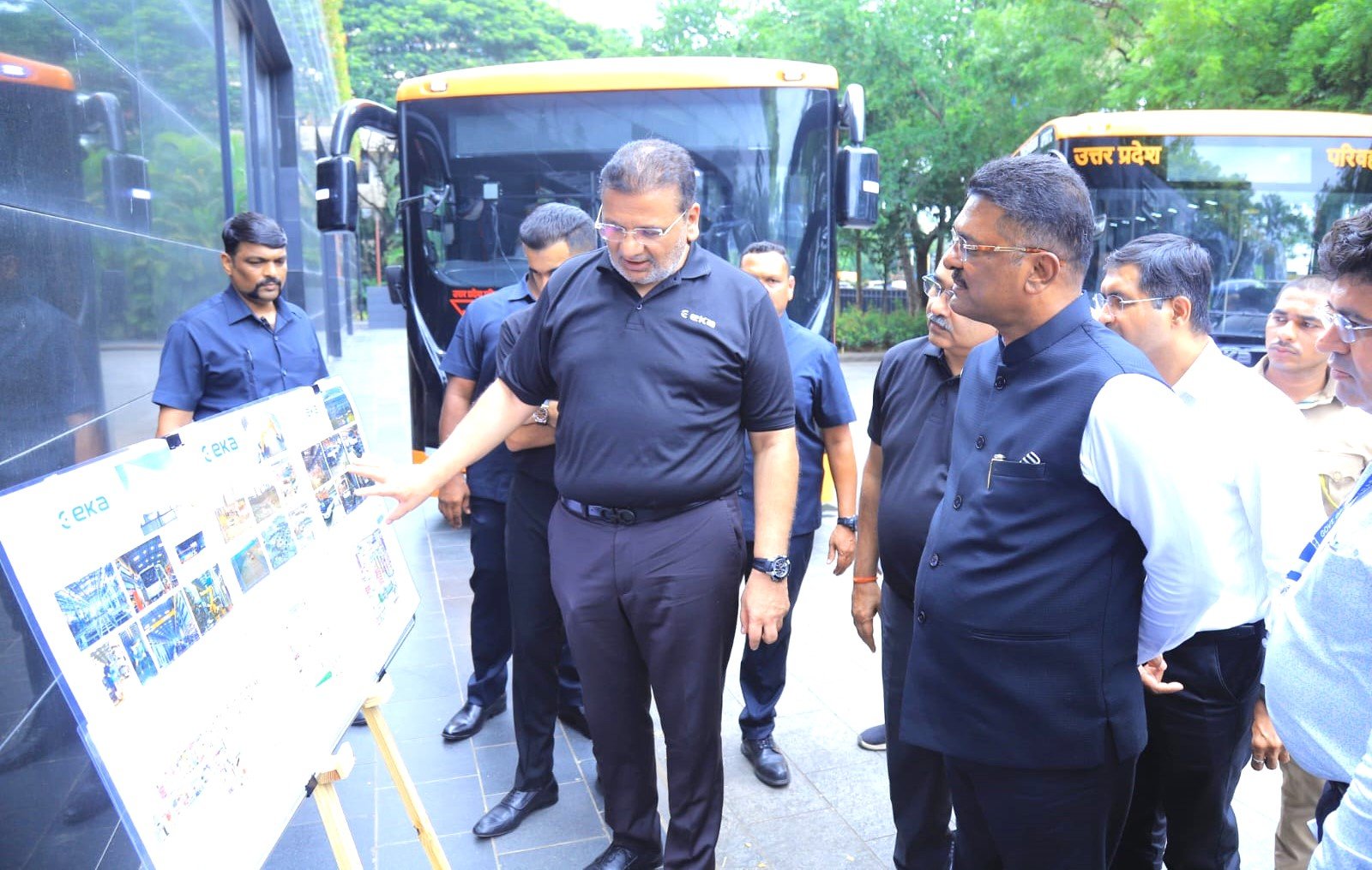 स्मार्ट ई-बस लवकरच एसटीच्या ताफ्यात : परिवहन मंत्री प्रताप सरनाईक
