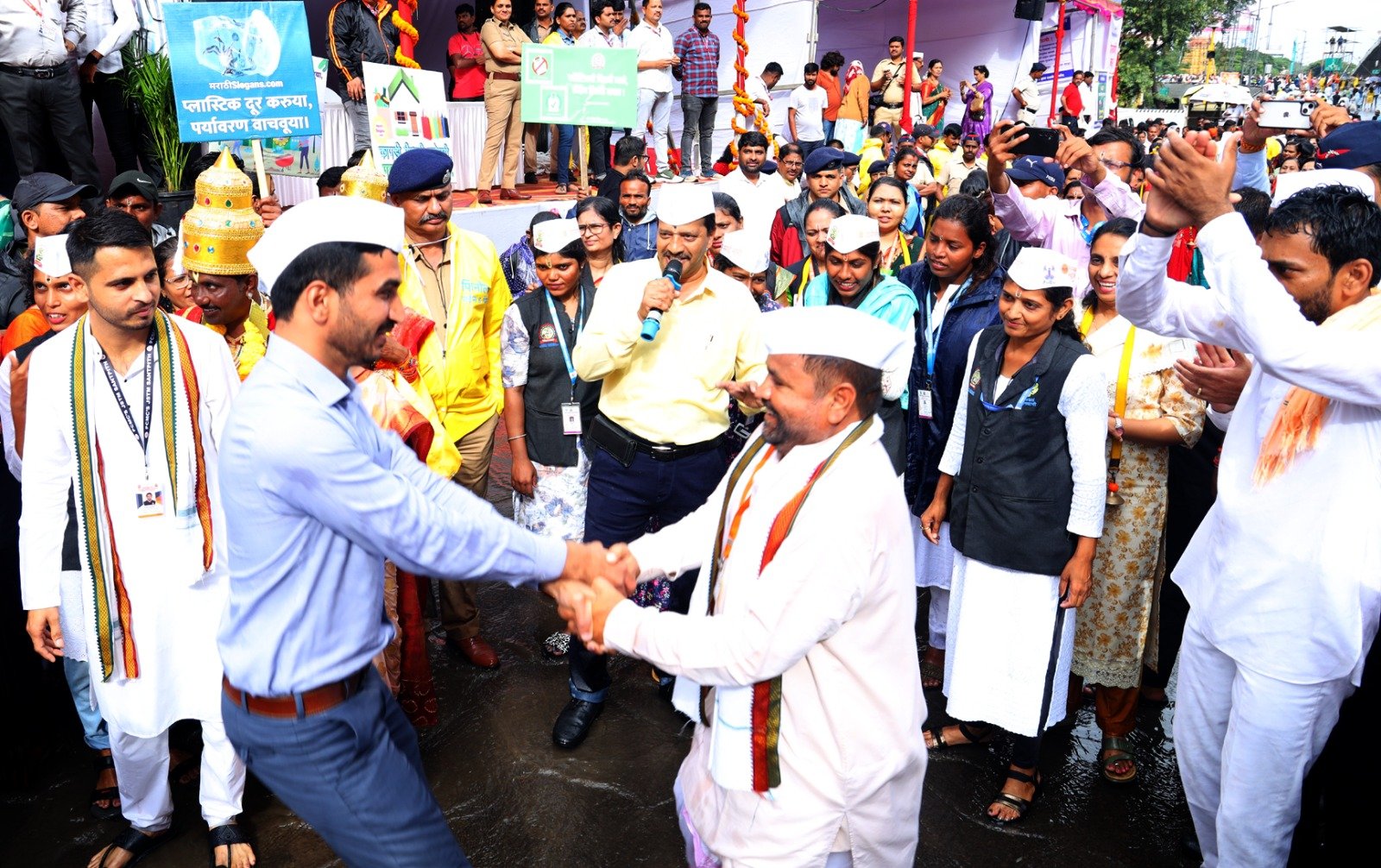 जगद्गुरु संत तुकाराम महाराज पालखी सोहळ्याचे स्वागत!