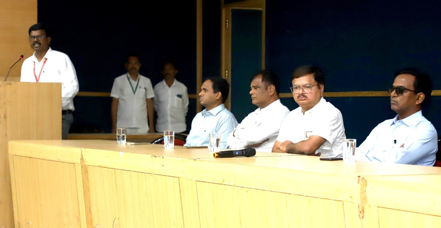 अभियंत्यांना देण्यात आले “खड्डे नोंदणी व निराकरण प्रणाली” वापर प्रशिक्षण!