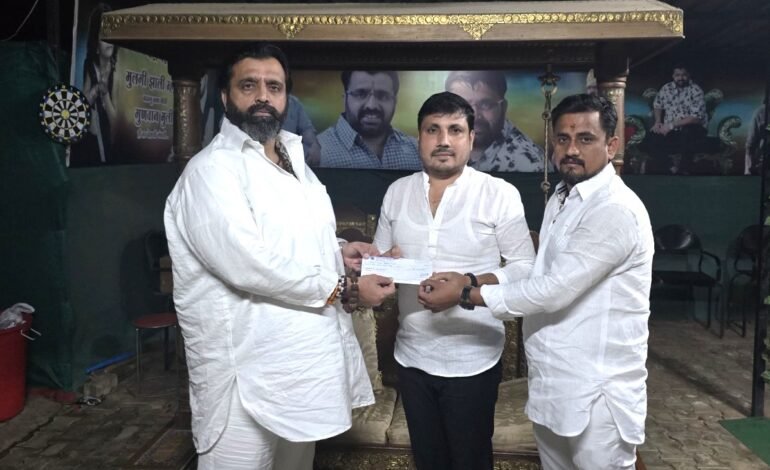 समर्पित नेतृत्वाच्या वाढदिनानिमित्त ‘‘सेवाभावी आदर्श’’!