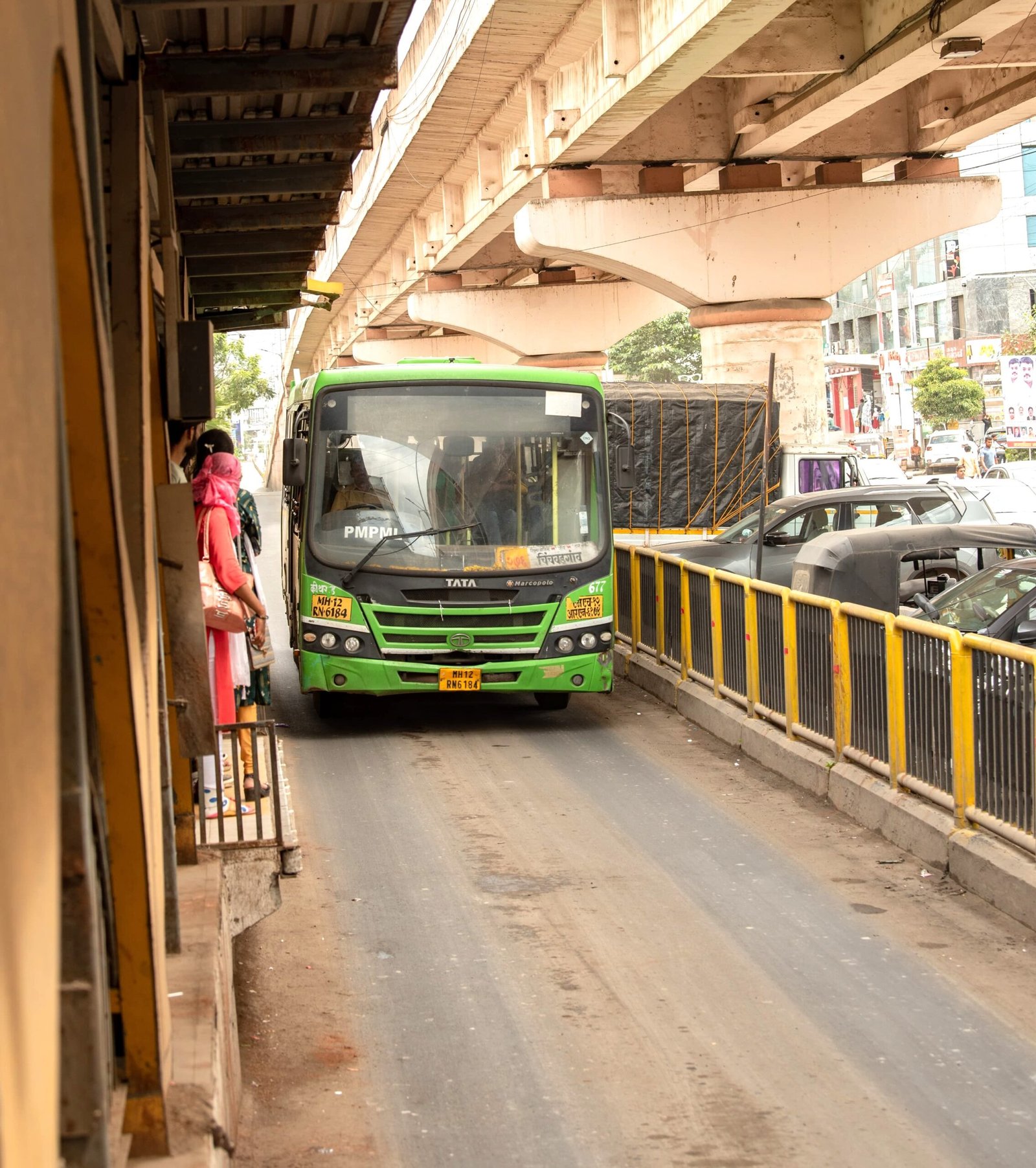 बीआरटीएस सेवेमुळे प्रवाशांचा प्रवास होतोय सुखकर?