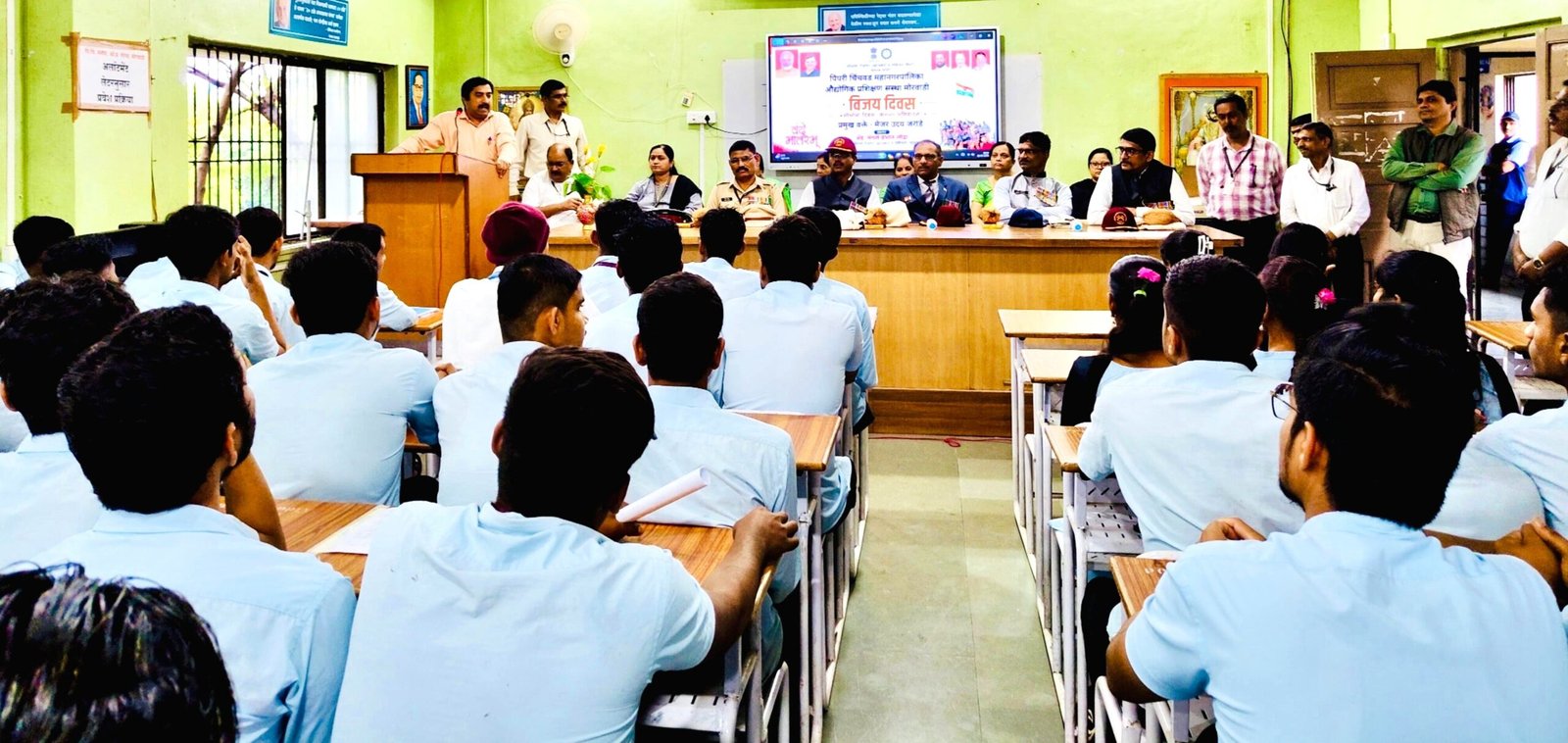 पिंपरी चिंचवड पालिकेच्या औद्योगिक प्रशिक्षण संस्थेत ‘विजय दिन’ साजरा!