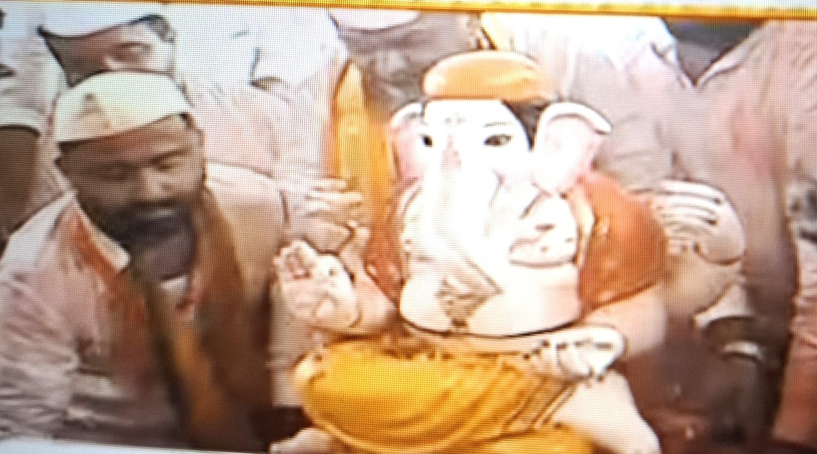 पुण्यातील मानाच्या गणपतींचे मंडळाच्या शिस्तीमुळे वेळेआधी विसर्जन!