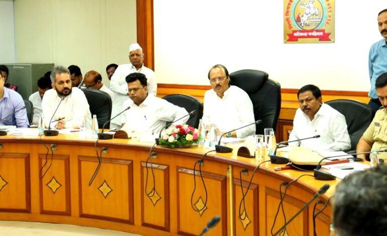 नदी सुधार प्रकल्पाबाबत सर्व विभागांनी समन्वय ठेवून काम करावे: उपमुख्यमंत्री पवार