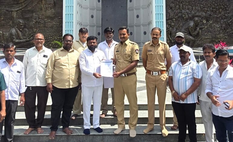 पिंपरी-चिंचवडमध्ये रिक्षा-टॅक्सींचा १००% बंद’!