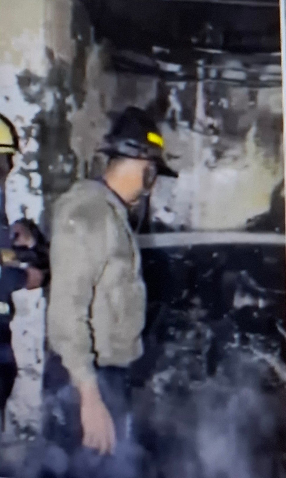 बॅटरीचा स्फोट होऊन 35 ते 40 इलेक्ट्रिक दुचाकी जळाल्या!