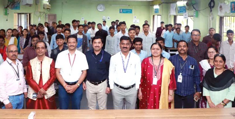 डॉ. ए. पी. जे. अब्दुल कलाम यांच्या जयंती निमित्त ‘वाचन प्रेरणा दिन’ साजरा!