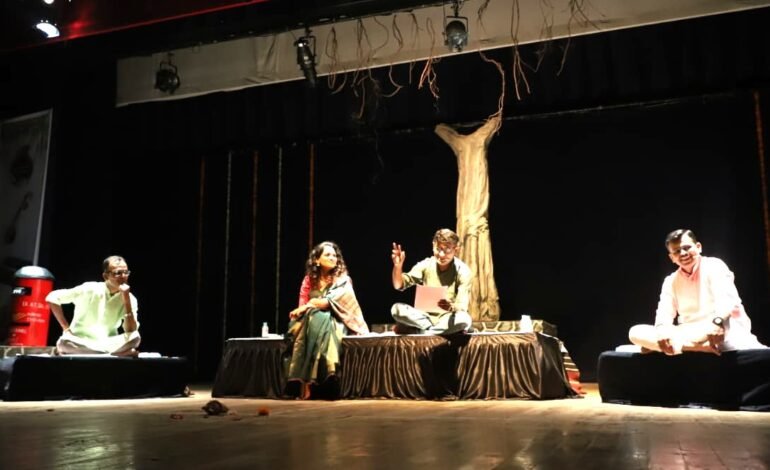 पत्रास कारण की…’ रसिकांच्या मनाला भिडला!