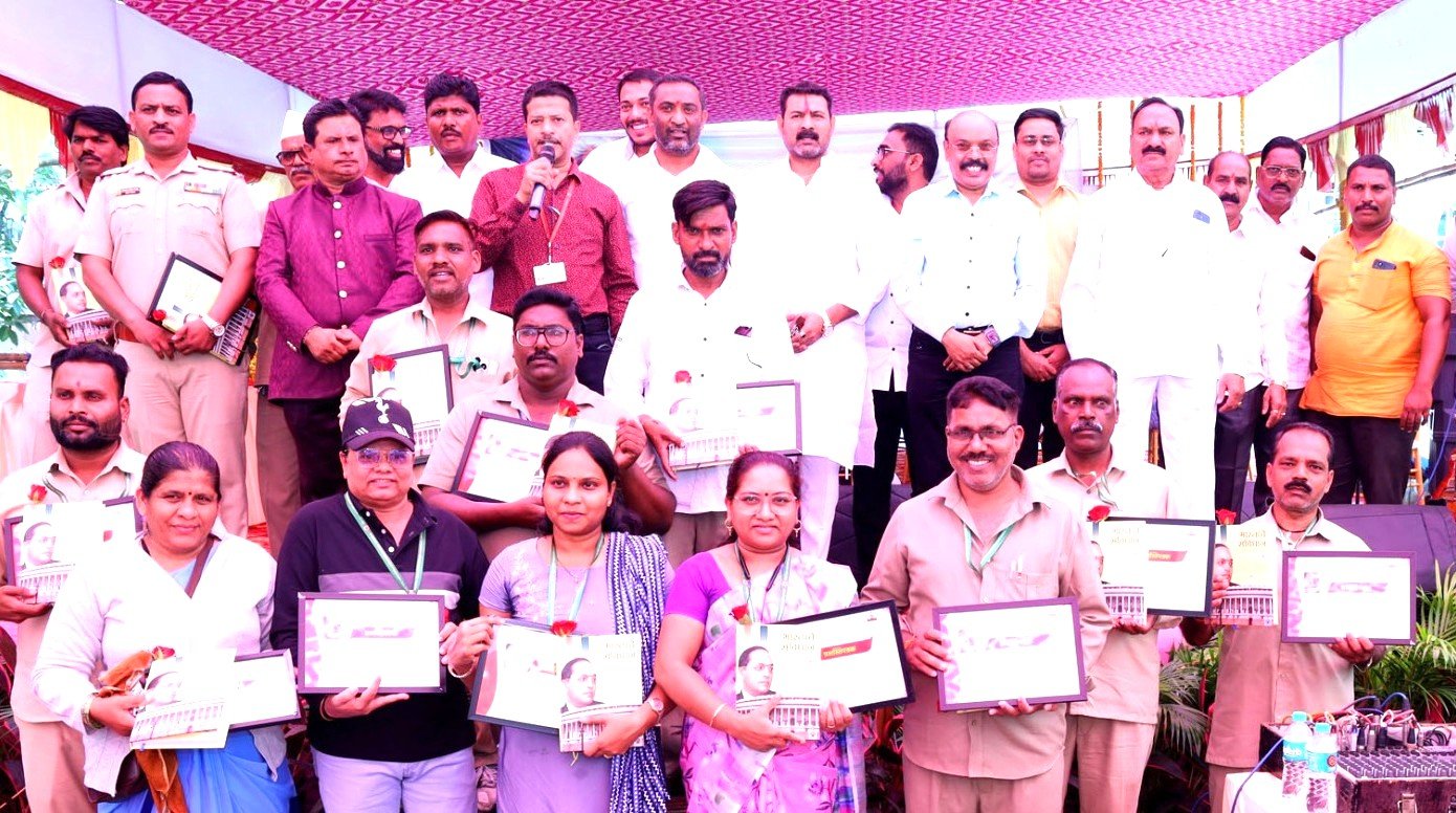 सफाई सेवक हे शहराचे खरे स्वच्छता दूत : उप आयुक्त अण्णा बोदडे