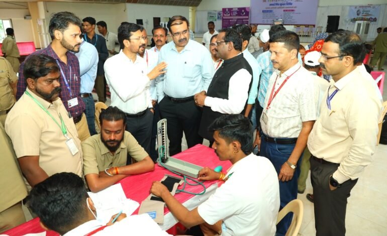 सफाई सेवकांच्या आरोग्य व सुरक्षेची काळजी घेण्यास महापालिकेचे प्राधान्य : विजयकुमार खोराटे