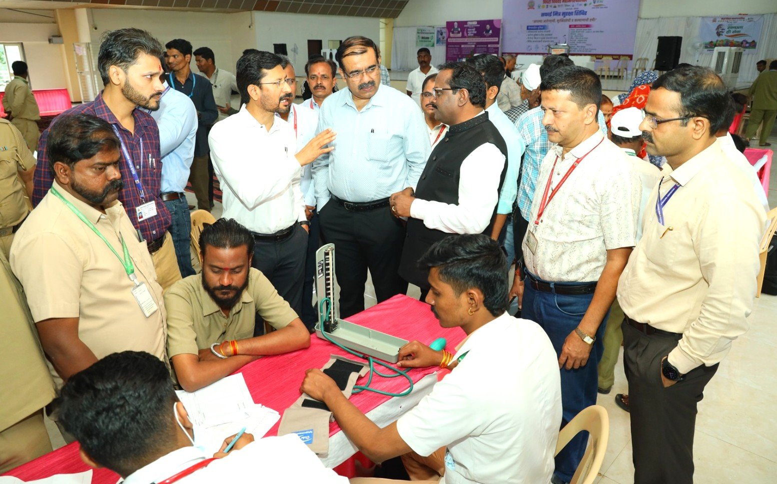 सफाई सेवकांच्या आरोग्य व सुरक्षेची काळजी घेण्यास महापालिकेचे प्राधान्य : विजयकुमार खोराटे