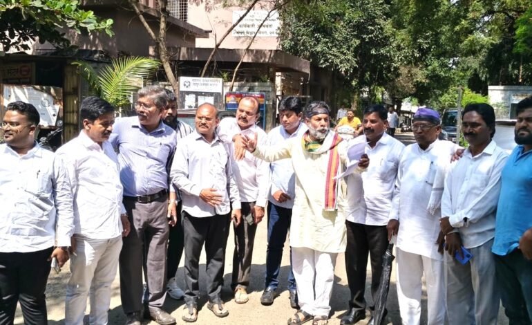 वीजदरवाढ तातडीने रद्द करण्यात यावी यासाठी आंदोलन!