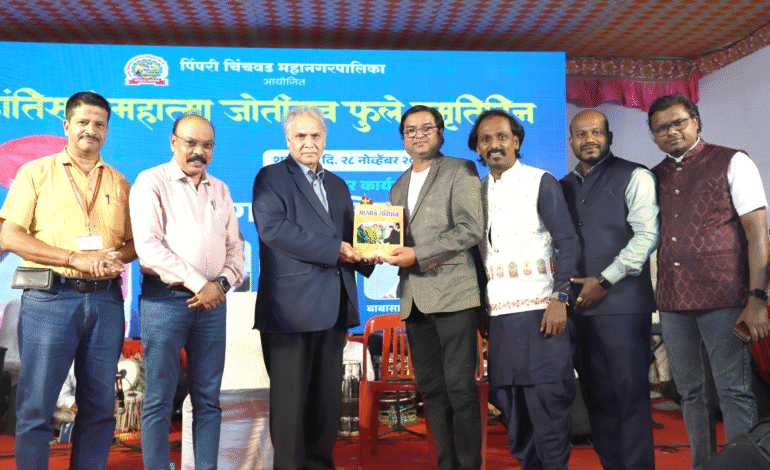 महात्मा फुले यांनी समाजाला दाखवला शिक्षणातून प्रगतीचा मार्ग : डॉ. सुखदेव थोरात