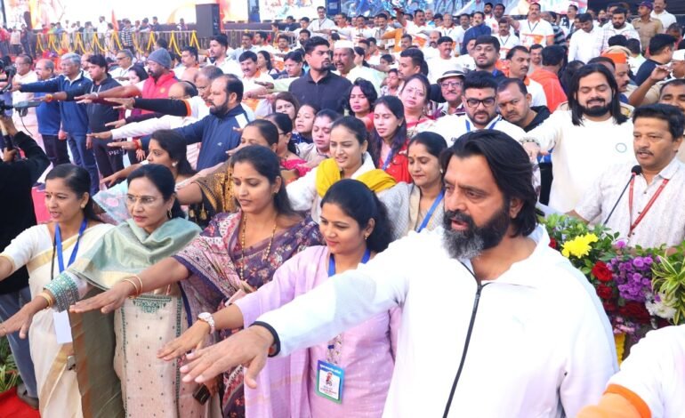 एकाच वेळी,एकाच ठिकाणी ३८३४० हजार जणांनी मतदान करण्याची घेतली विक्रमी शपथ!