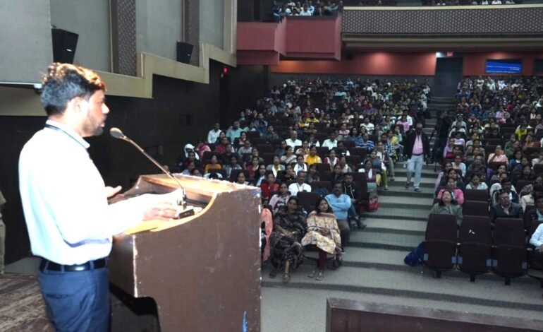 निवडणूक प्रक्रियेसाठी नियुक्त अधिकारी, कर्मचाऱ्यांचे पहिले प्रशिक्षण !