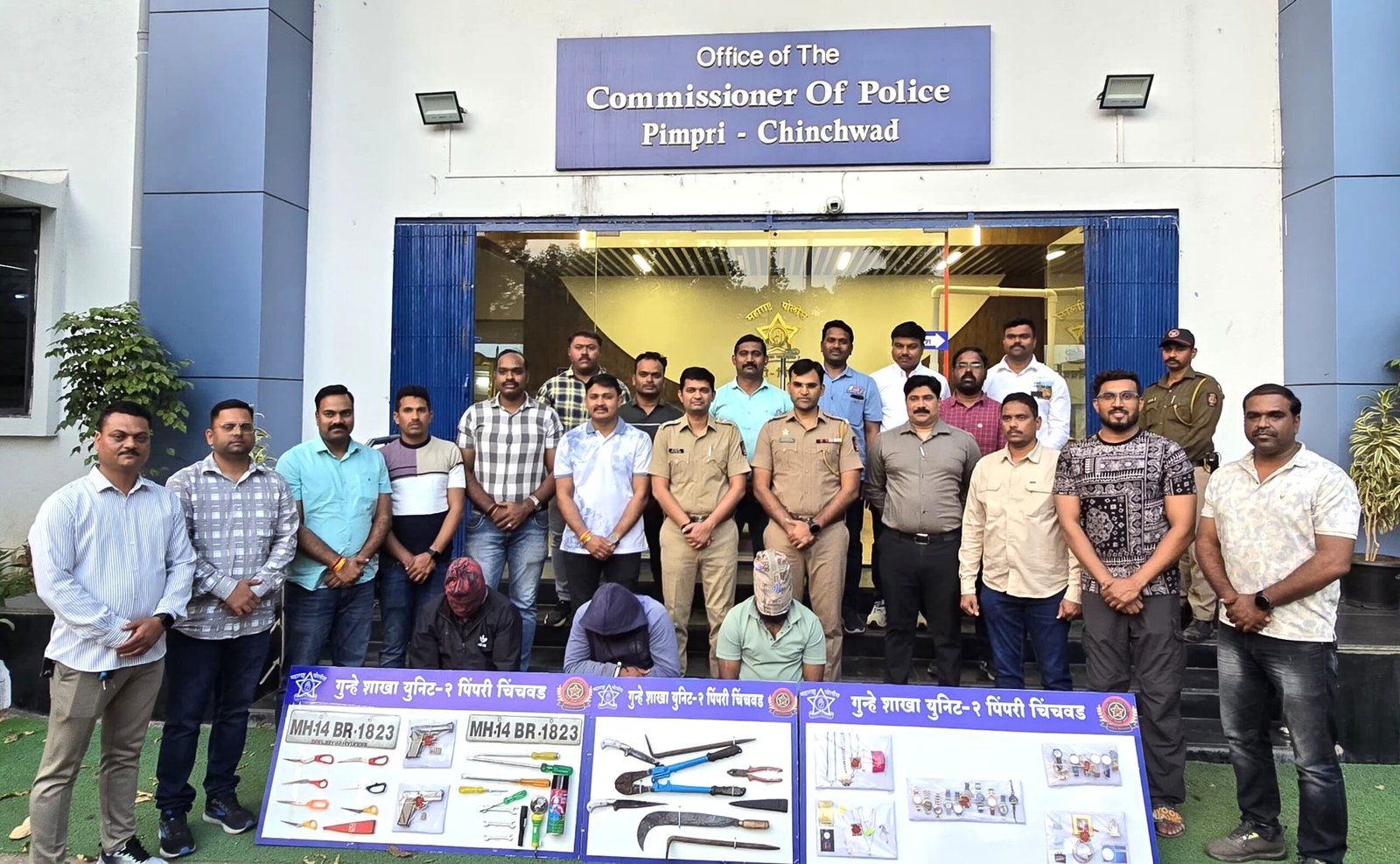 घरफोडी करणारी टोळी जेरबंद 29 लाख 44 हजाराचा माल जप्त!